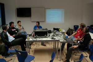 radiotux_ubucon2010-3261 RadioTux-Team während der Sendung